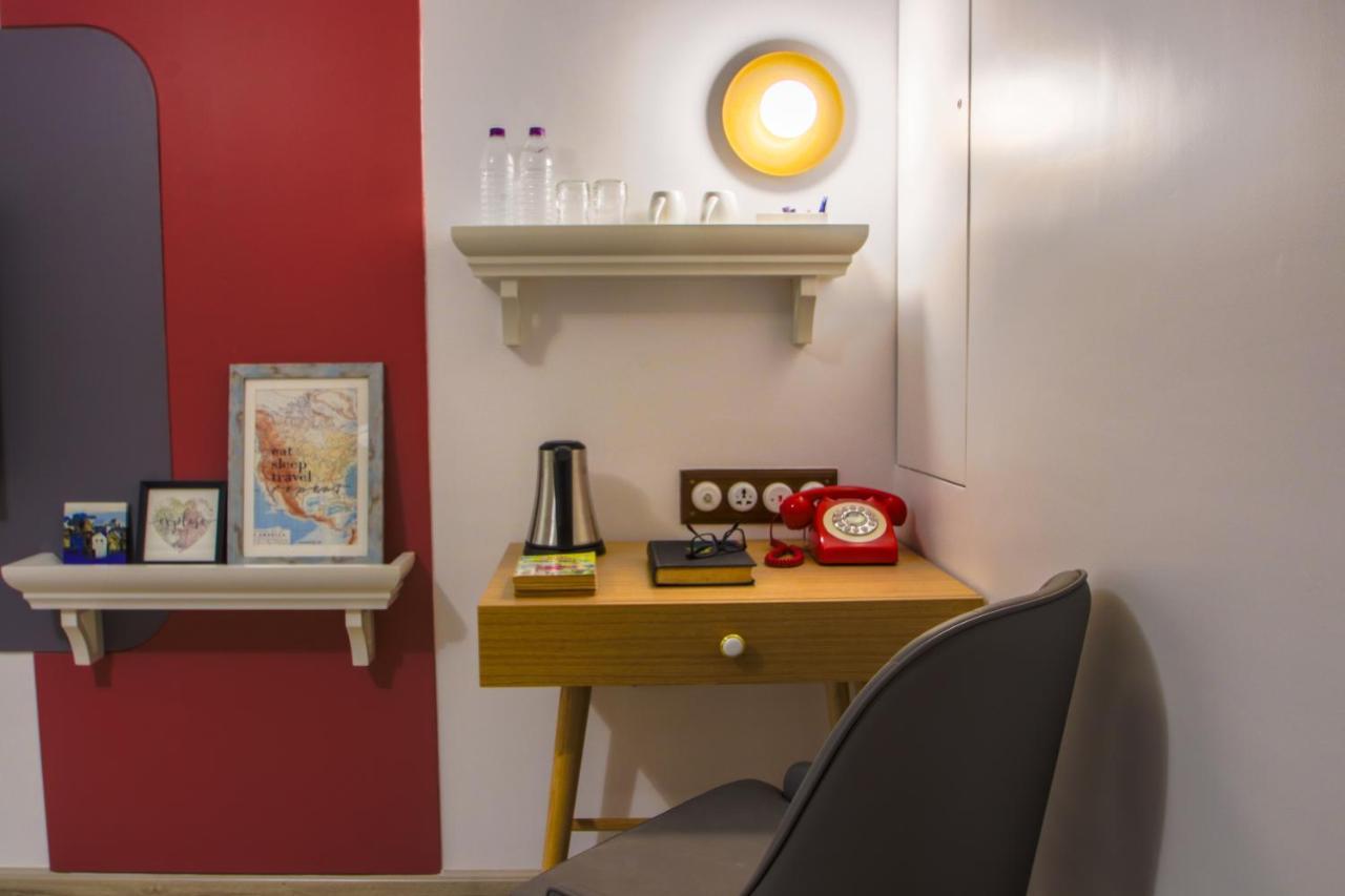 T24 Retro Hotel Mumbai Ngoại thất bức ảnh