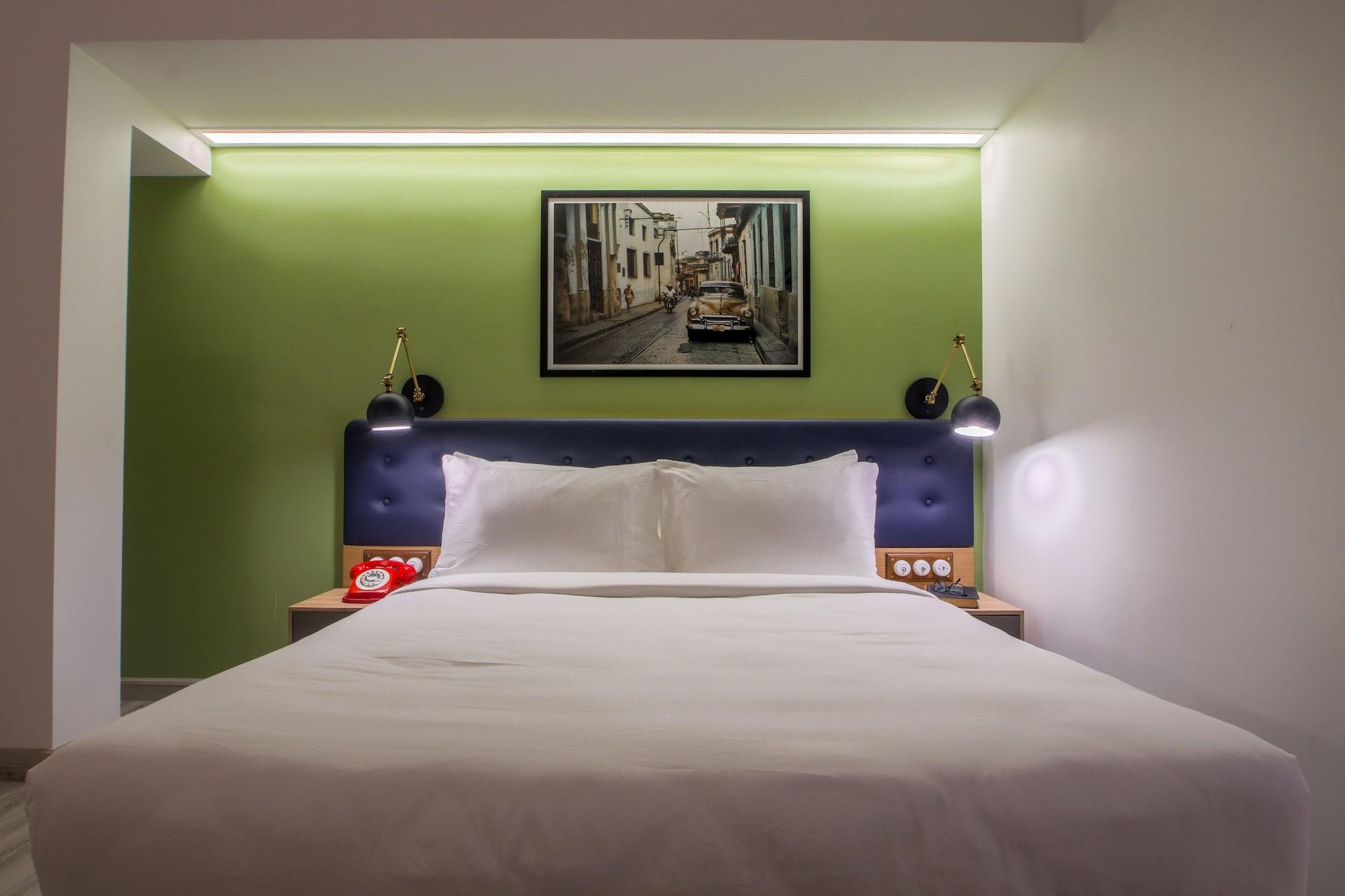 T24 Retro Hotel Mumbai Ngoại thất bức ảnh