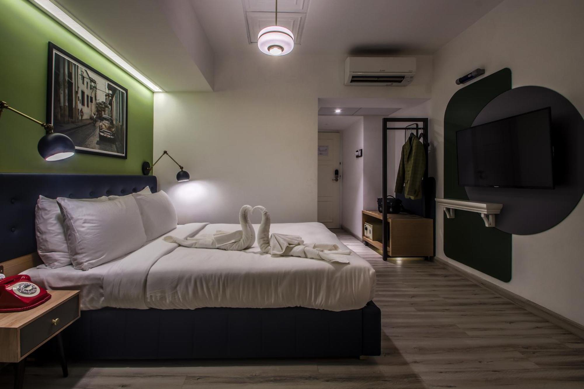 T24 Retro Hotel Mumbai Ngoại thất bức ảnh